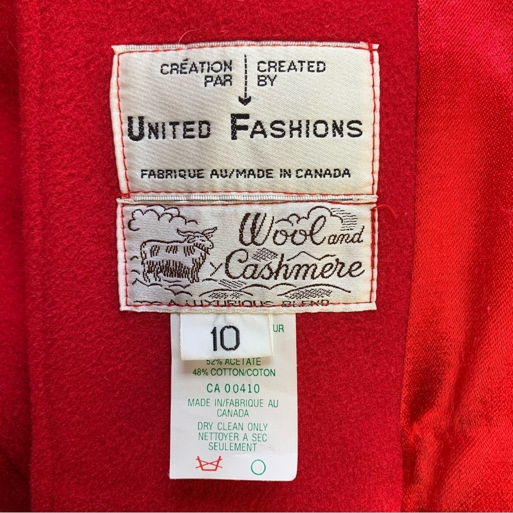 Vintage Red Wool Coat with Black Faux Fur Trim - Picture 9 of 11